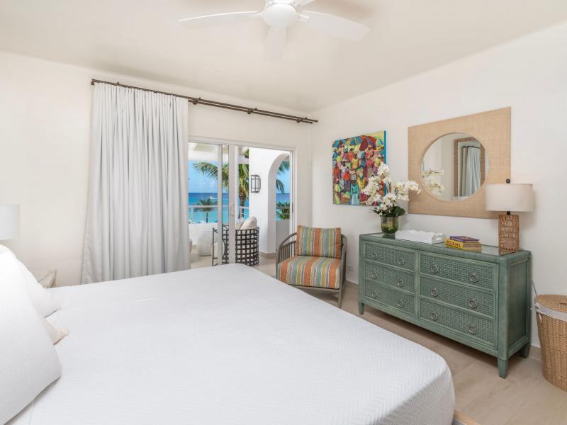 Glitter Bay 301 - The Lighthouse , Beachfront villas Barbados , Glitter Bay , St James , West Coast Barbados  