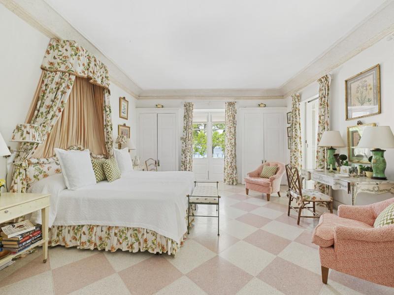 Mango Bay Villa- Beachfront Messel style , Beachfront villas Barbados , St James , West Coast Barbados  