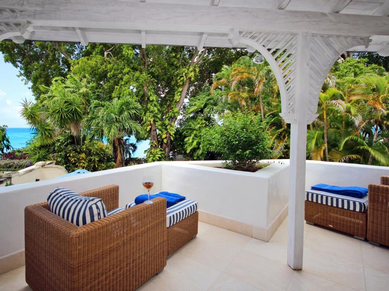 Harmony House - Beachfront , Beachfront villas Barbados , Gibbes , St Peter , West Coast Barbados  