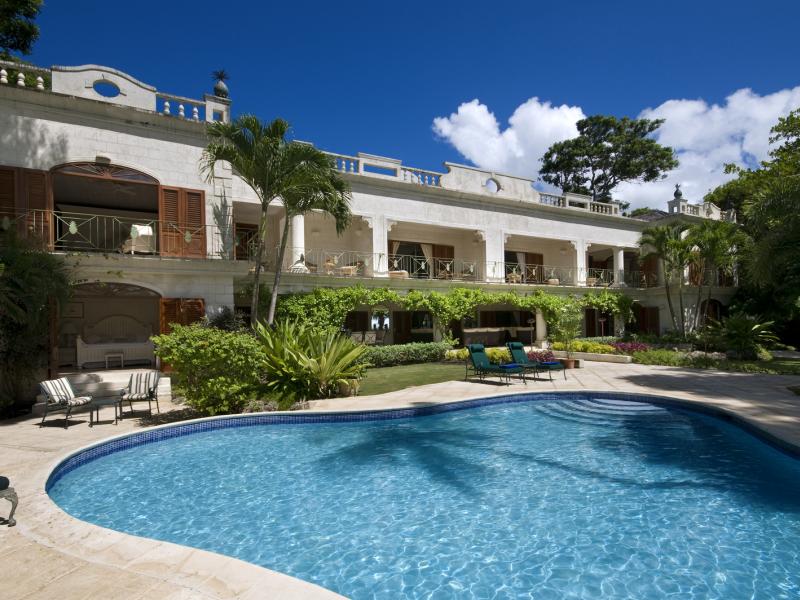 Moon Reach - Beachfront  , Beachfront villas Barbados , Lower Carlton , St James , The Garden, Barbados , West Coast Barbados  