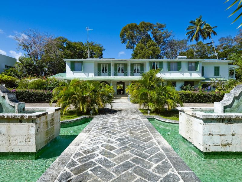 St Helena - Beachfront , Beachfront villas Barbados , Holetown , Porters , Queens Fort , St James , Waterfront villas Barbados , West Coast Barbados  