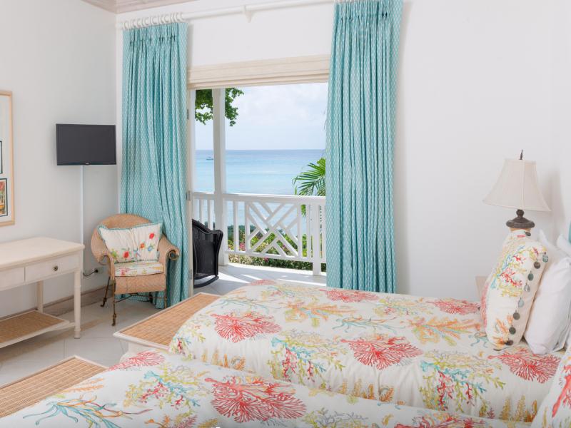 Chanel No 5 Mahogany Bay-Beachfront , Beachfront villas Barbados , Paynes Bay , St James , Waterfront villas Barbados , West Coast Barbados  