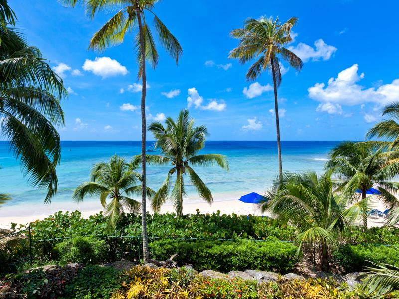 Schooner Bay 207 - Beachfront , Beachfront villas Barbados , Schooner Bay , Speightstown , St Peter , West Coast Barbados  