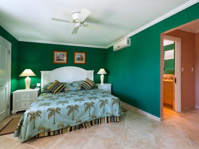 Sapphire Beach Apartments , Beachfront villas Barbados , Christ Church  , Dover Beach , South Coast Barbados  