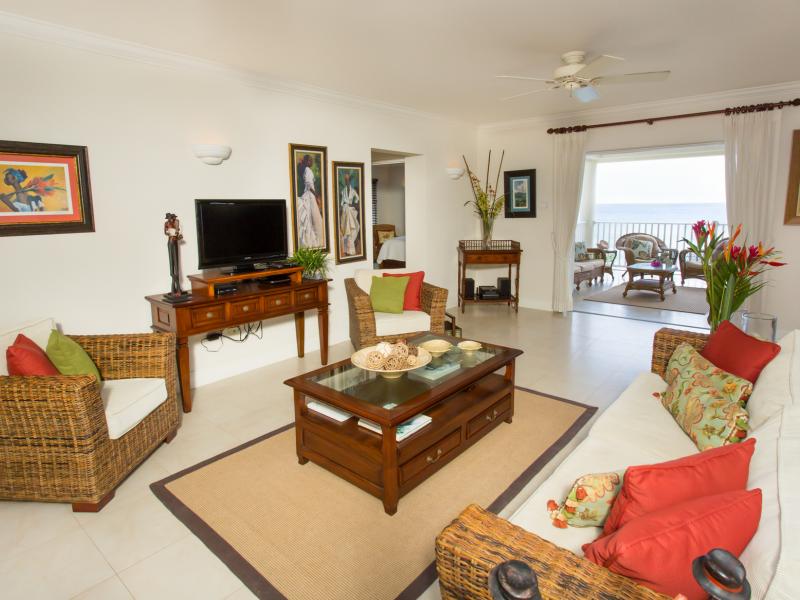 Sandy Hook 21 , Beachfront villas Barbados , South Coast Barbados  