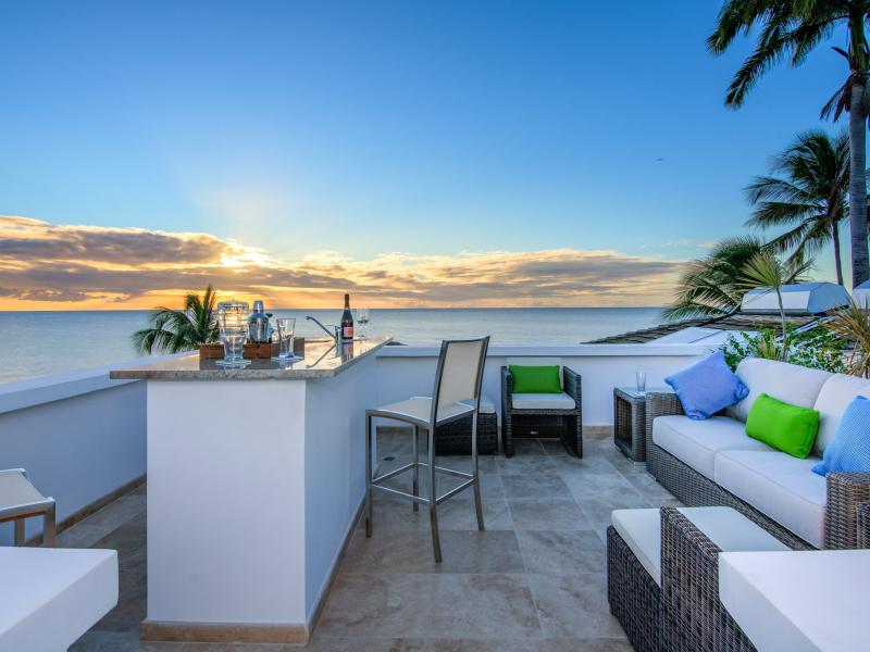 Nirvana - Beachfront  , Beachfront villas Barbados , Fitts Village , St James , Waterfront villas Barbados , West Coast Barbados  