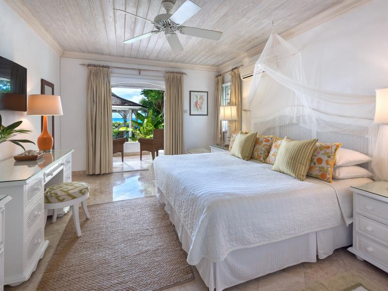 Emerald Beach 5 - Aspicia , Beachfront villas Barbados , Emerald Beach , Gibbes , St Peter , West Coast Barbados  