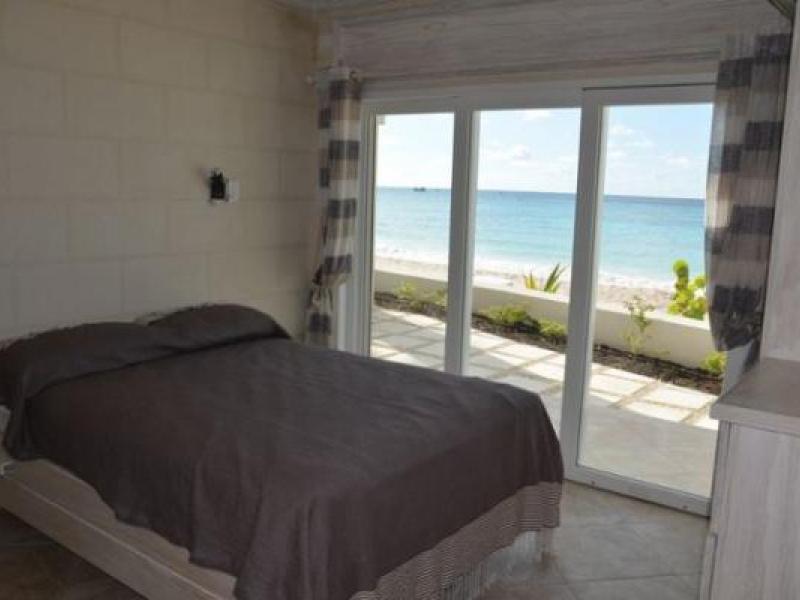 Cane Vale Beach House-Beachfront , Beachfront villas Barbados , Christ Church  , South Coast Barbados  