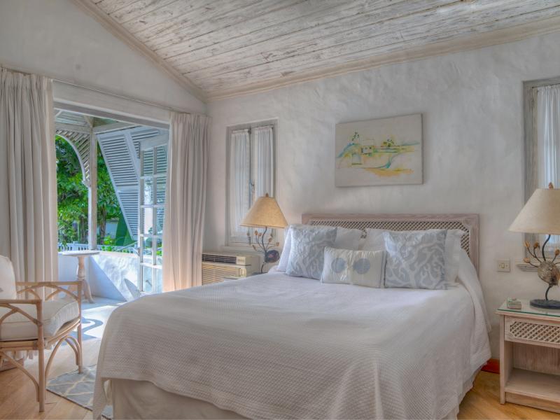 Waverly One - Beachfront , Beachfront villas Barbados , Gibbes , St Peter , West Coast Barbados  
