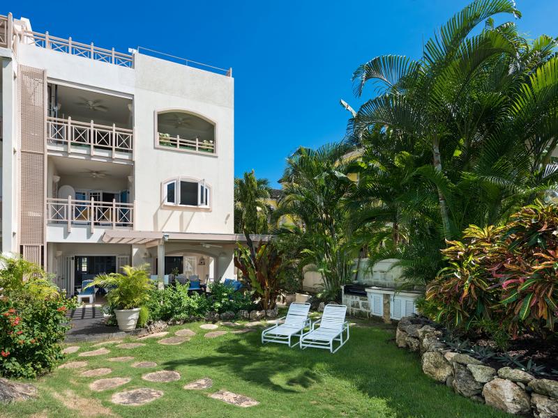 Reeds House 1 - Beachfront , Beachfront villas Barbados , Reeds House , St Peter , West Coast Barbados  