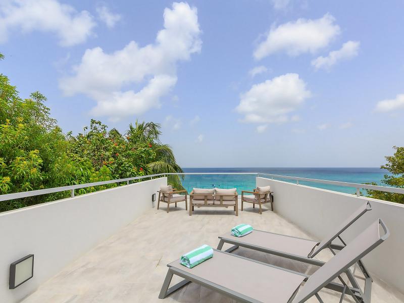 Villa Imagine - Beachfront , Beachfront villas Barbados , Fitts Village , Prospect , St James , West Coast Barbados  