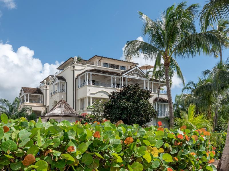 Schooner Bay 307 - The Lookout , Schooner Bay , Speightstown , West Coast Barbados  
