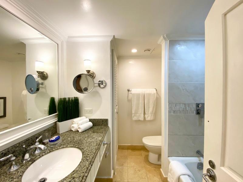 Glitter Bay 211 Sea Wind , Beachfront villas Barbados , Glitter Bay , Porters , St James , West Coast Barbados  