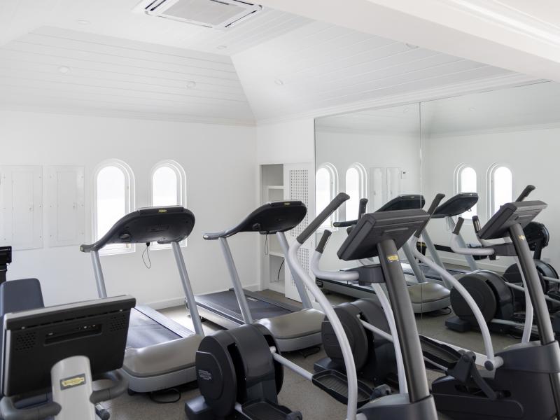 Old Trees 302 - La Mirage Penthouse  , Beachfront villas Barbados , Old Trees , Paynes Bay , St James , West Coast Barbados  