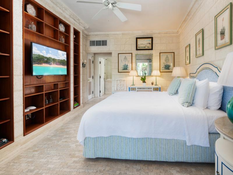 Laughing Waters - Sandy Lane Estate- Beachfront , Beachfront villas Barbados , Sandy Lane Beach , Sandy Lane Estate , St James , Waterfront villas Barbados , West Coast Barbados  