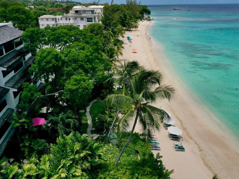 Coral Cove 14 - Crows Nest beachfront , Beachfront villas Barbados , Coral Cove , Paynes Bay , St James , West Coast Barbados  