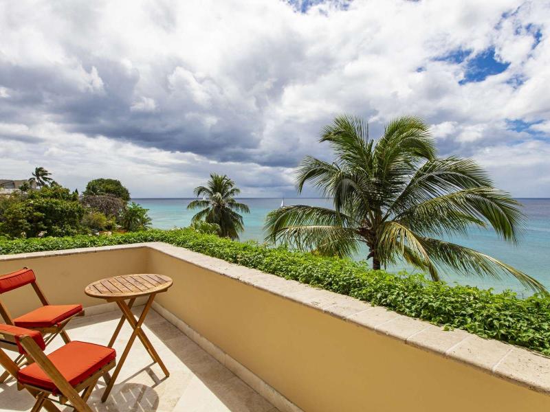 Sandy Cove 301 - beachfront  , Beachfront villas Barbados , Prospect , Sandy Cove , St James , West Coast Barbados  
