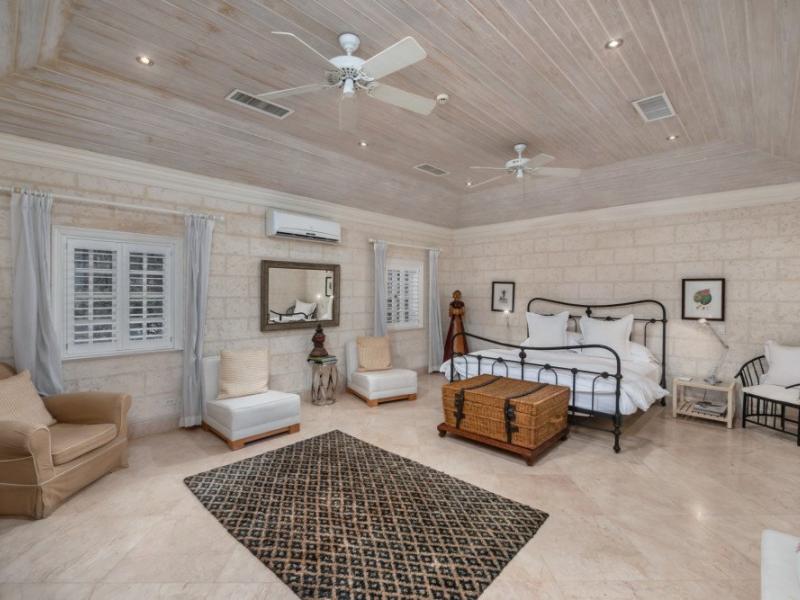 Cove Spring House - Beachfront , Beachfront villas Barbados , St James , The Garden, Barbados , Waterfront villas Barbados , West Coast Barbados  