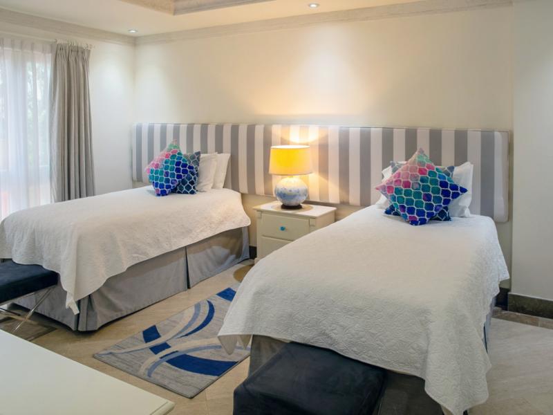 Smugglers Cove 2 , Beachfront villas Barbados , Paynes Bay , St James , West Coast Barbados  