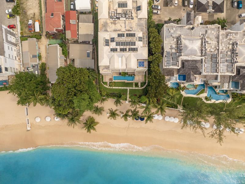 Smugglers Cove Penthouse Apartment 7 , Beachfront villas Barbados , Paynes Bay , St James , West Coast Barbados  