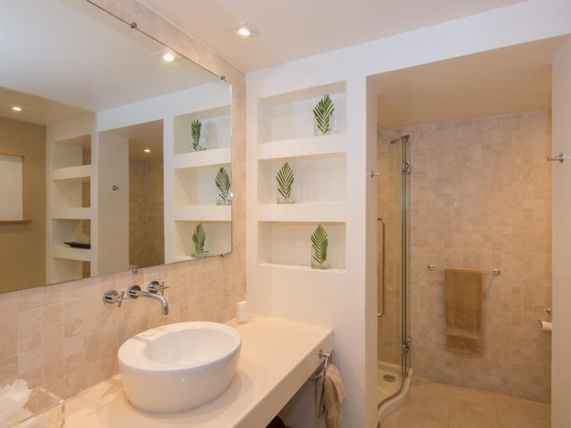 Thespina - Beachfront , St James  