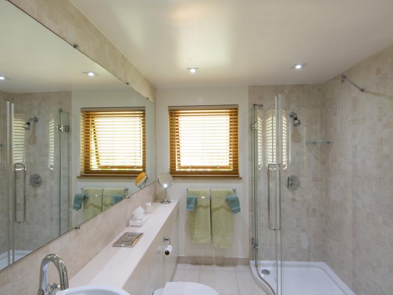 Thespina - Beachfront , St James  