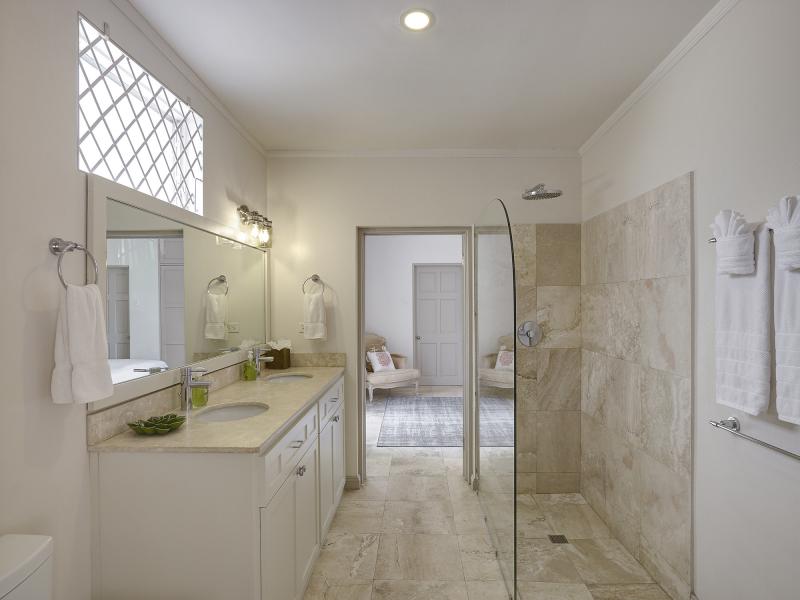 High Trees - Beachfront , Beachfront villas Barbados , Gibbes , St Peter , West Coast Barbados  