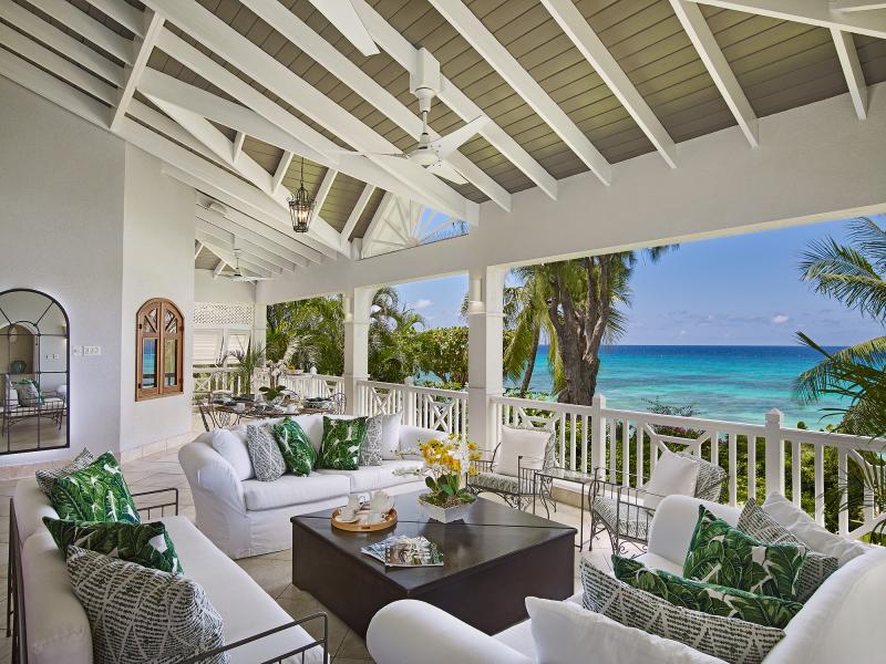 La Paloma - Beachfront , Beachfront villas Barbados , Fitts Village , St James , West Coast Barbados  
