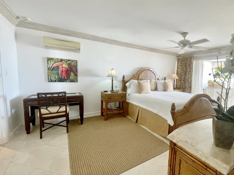 Villas on the Beach 101  , Beachfront villas Barbados , Holetown , St James , Villas on the Beach, Barbados , West Coast Barbados  