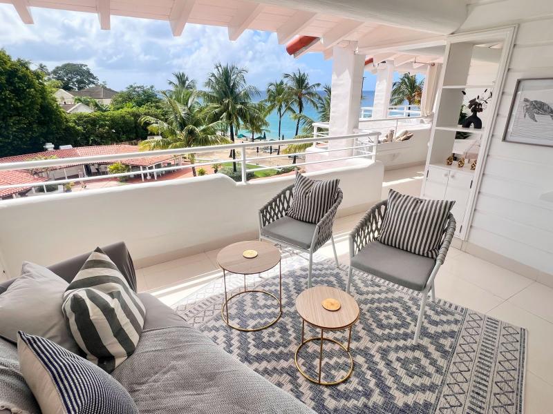 Glitter Bay 302 - Top Deck , Beachfront villas Barbados , Glitter Bay , Porters , St James , West Coast Barbados  