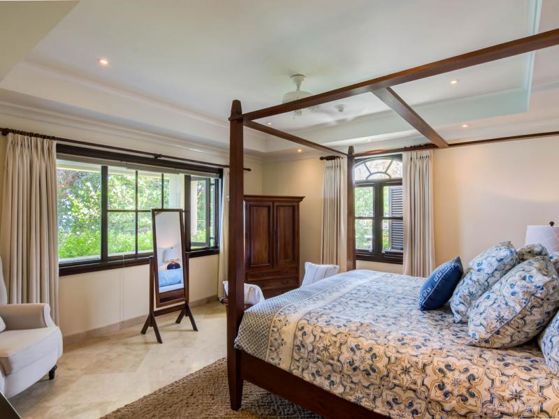 Sandy Cove 204 - Beachfront , Beachfront villas Barbados , Paynes Bay , Prospect , Sandy Cove , St James  