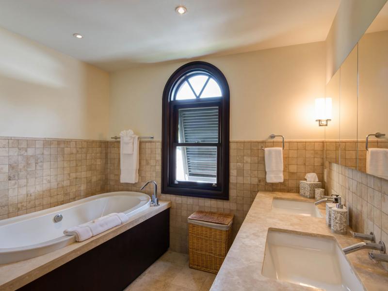 Sandy Cove 204 - Beachfront , Beachfront villas Barbados , Paynes Bay , Prospect , Sandy Cove , St James  