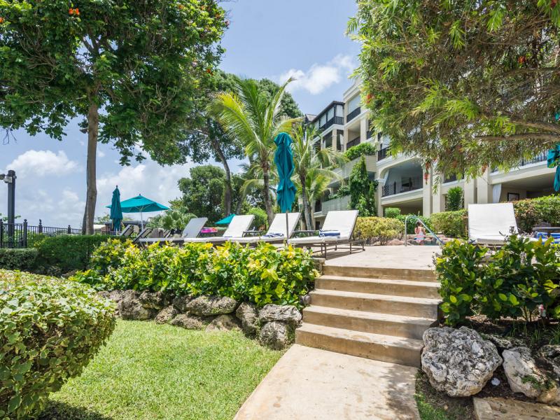 Sandy Cove 204 - Beachfront , Beachfront villas Barbados , Paynes Bay , Prospect , Sandy Cove , St James  