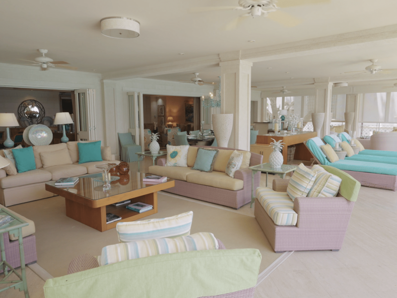 Smugglers Cove 5 , Beachfront villas Barbados , Paynes Bay , St James , West Coast Barbados  