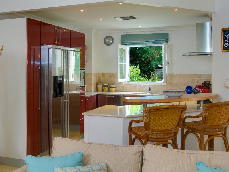 Schooner Bay 108 Chilterns - Beachfront , Schooner Bay , Speightstown , St Peter , West Coast Barbados  