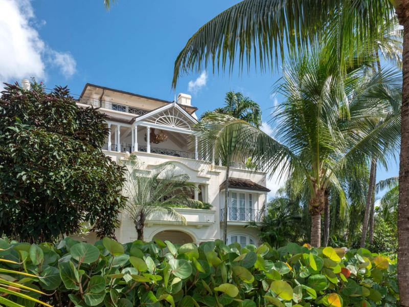 Schooner Bay 307 - The Lookout , Schooner Bay , Speightstown , West Coast Barbados  