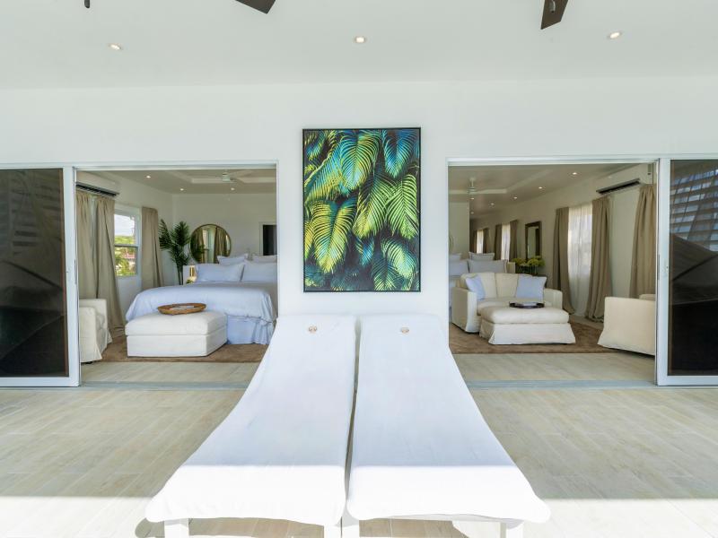 Solaris Beach House - Beachfront , Reeds Bay , West Coast Barbados  