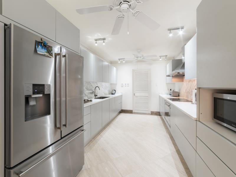 Smugglers Cove 6 , Beachfront villas Barbados , Paynes Bay , St James , West Coast Barbados  