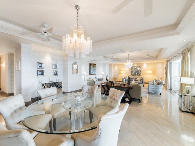 Smugglers Cove 6 , Beachfront villas Barbados , Paynes Bay , St James , West Coast Barbados  