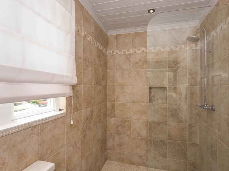 Weston House , Beachfront villas Barbados , St James , West Coast Barbados  