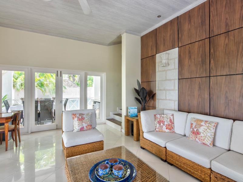 Weston House , Beachfront villas Barbados , St James , West Coast Barbados  