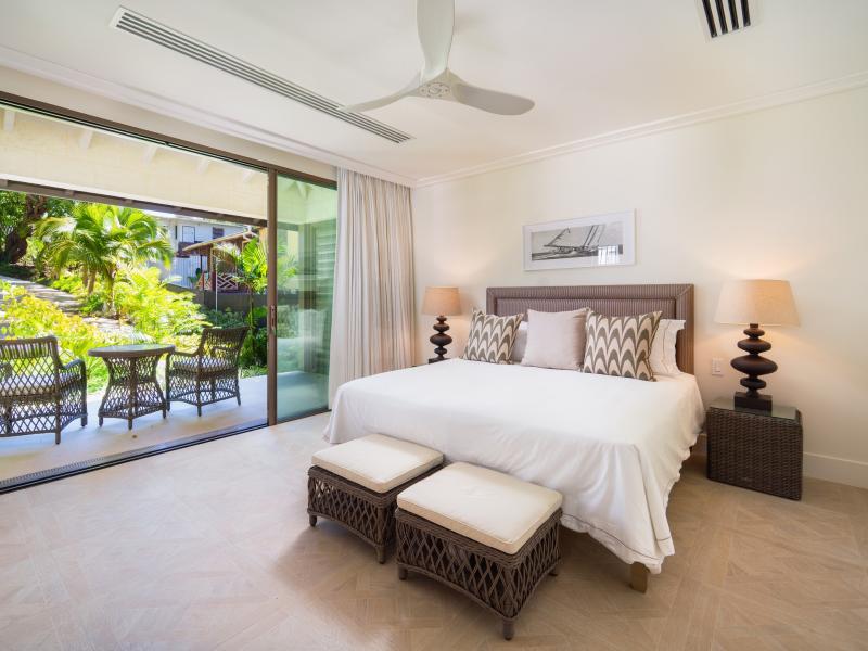 Sea Grove House , Beachfront villas Barbados , St James , The Garden, Barbados , West Coast Barbados  