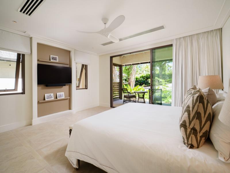 Sea Grove House , Beachfront villas Barbados , St James , The Garden, Barbados , West Coast Barbados  