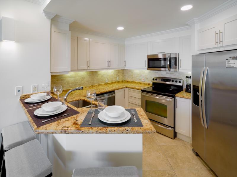 Sapphire Beach 517 - Penthouse , Beachfront villas Barbados , Christ Church  , Dover Beach , South Coast Barbados , West Coast Barbados  