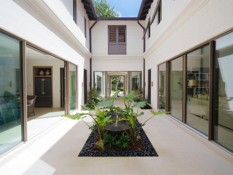 Sea Grove House , Beachfront villas Barbados , St James , The Garden, Barbados , West Coast Barbados  