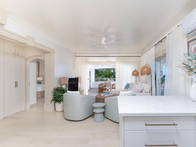 Glitter Bay 301 - The Lighthouse , Beachfront villas Barbados , Glitter Bay , St James , West Coast Barbados  