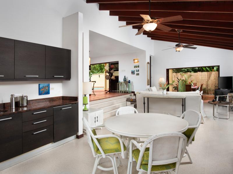 Church Point 2 - Beachfront , Beachfront villas Barbados , Holetown , St James , West Coast Barbados  