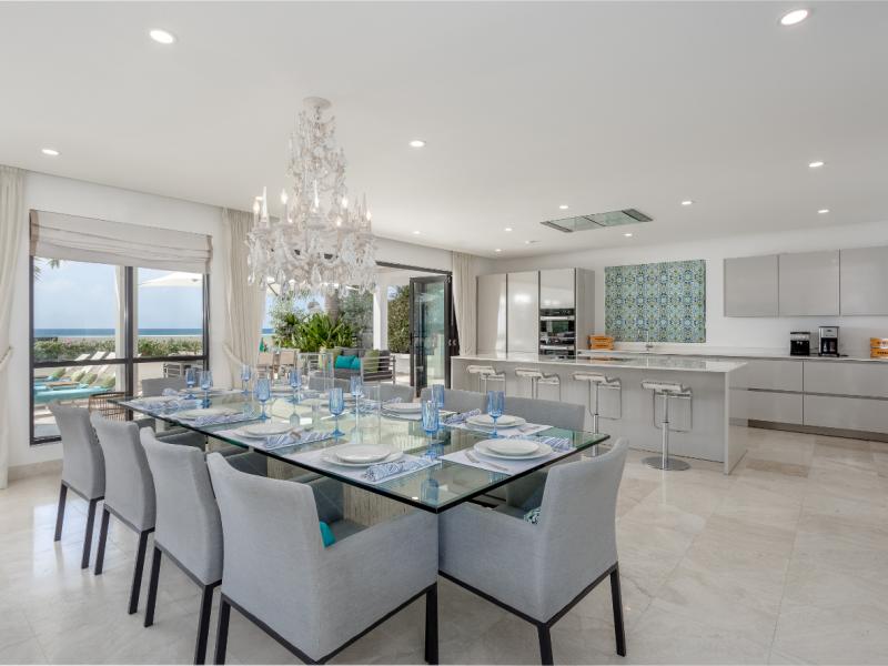 Dolphin Beach House - beachfront  , Beachfront villas Barbados , Fitts Village , St James , West Coast Barbados  