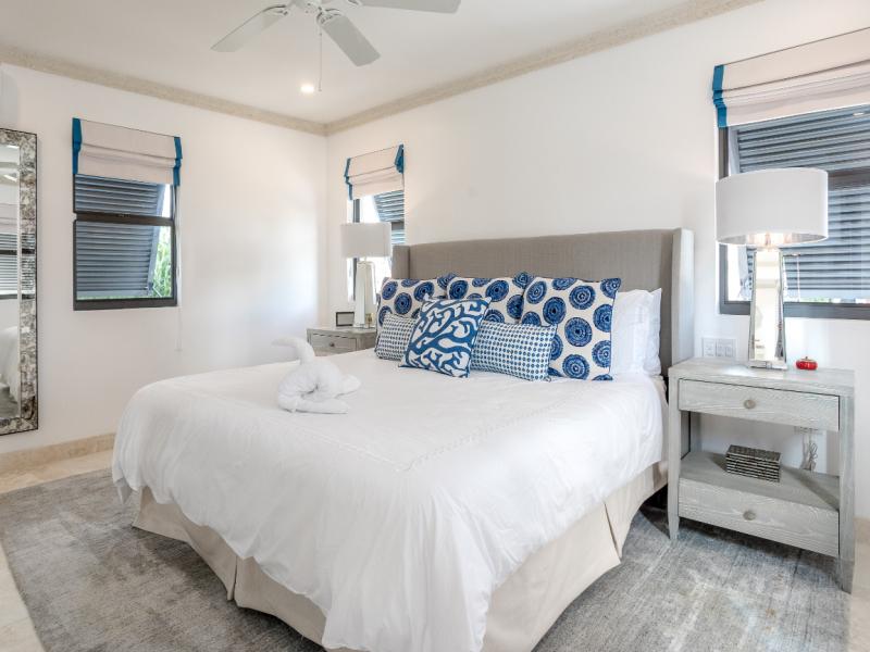 Dolphin Beach House - beachfront  , Beachfront villas Barbados , Fitts Village , St James , West Coast Barbados  