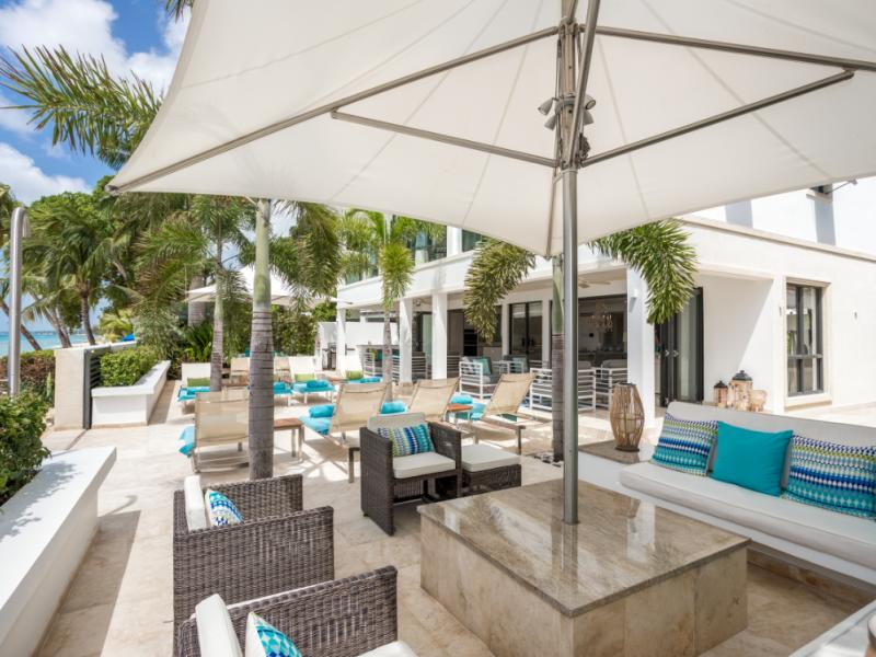 Dolphin Beach House - beachfront  , Beachfront villas Barbados , Fitts Village , St James , West Coast Barbados  